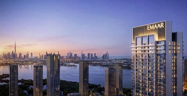 Beachfront towers at Emaar Beachfront