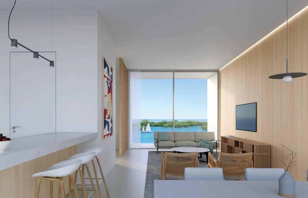 Gateway Residence — photo 2